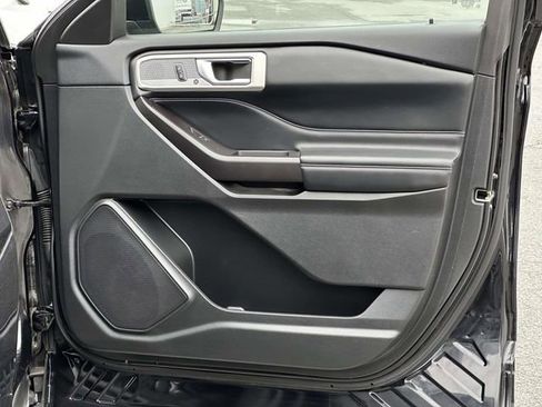Used 2020 Ford Explorer ST image 9