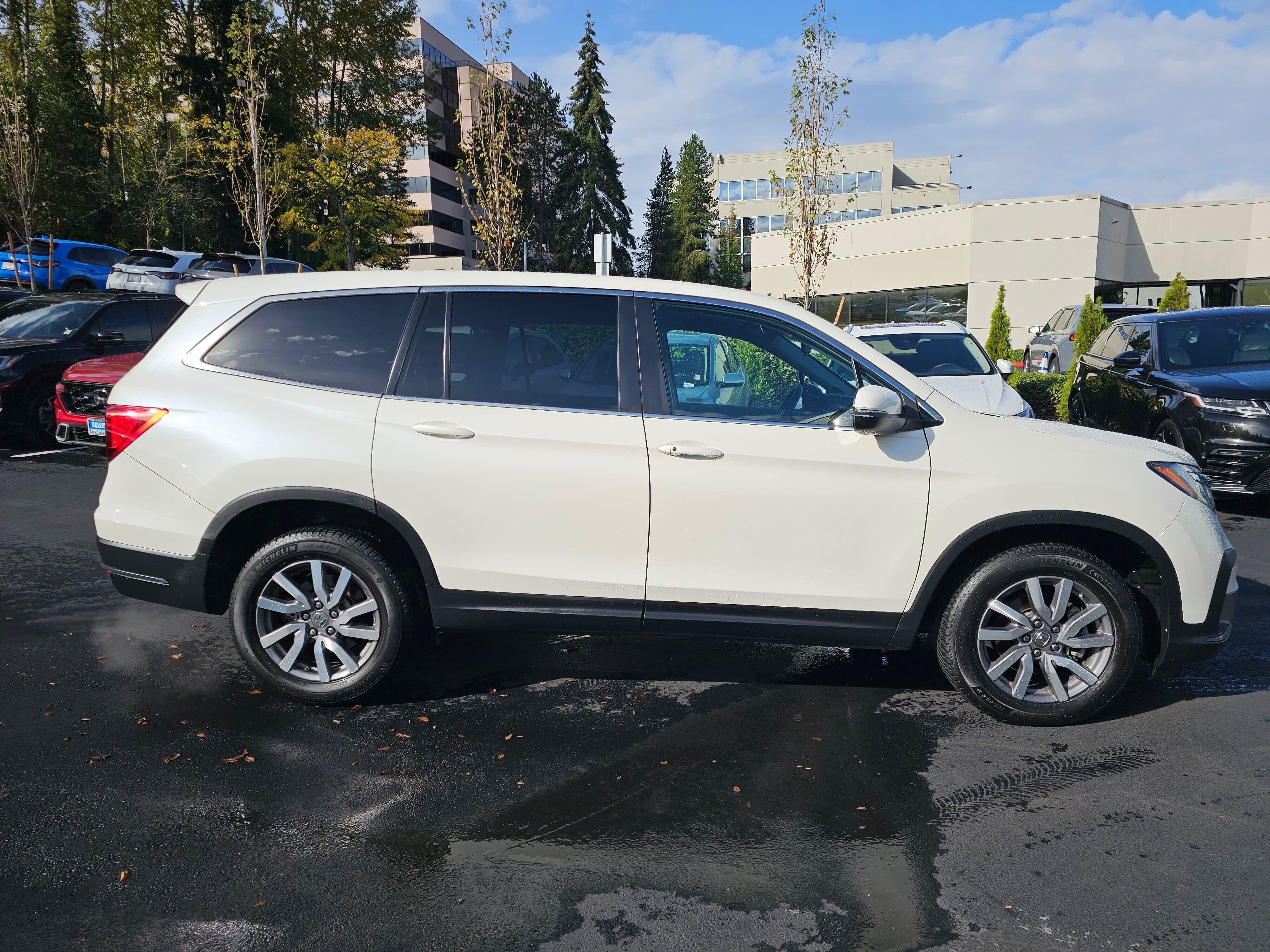 Used 2019 Honda Pilot EX image 8