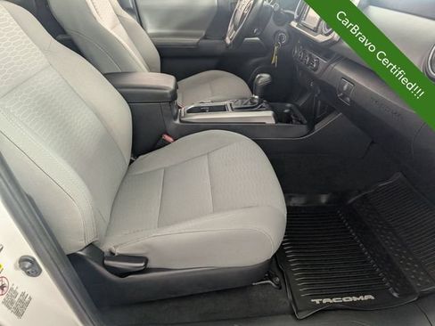 Used 2017 Toyota Tacoma SR5 w/ Tow Package AWD/4WD image 29