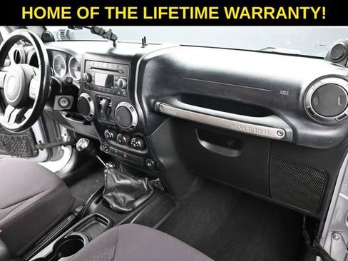 Used 2013 Jeep Wrangler Sport AWD/4WD image 41