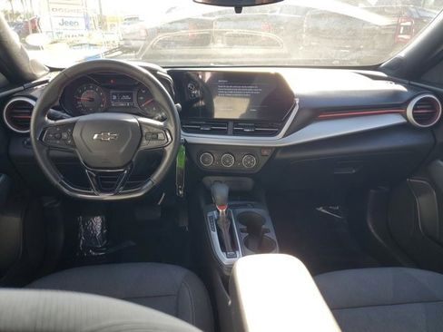 Used 2024 Chevrolet Trax RS image 14