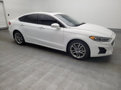 Used 2019 Ford Fusion SEL FWD image 11