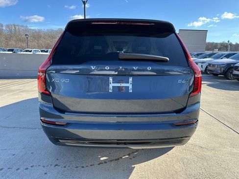 New 2026 Volvo XC90 B6 Ultra image 6