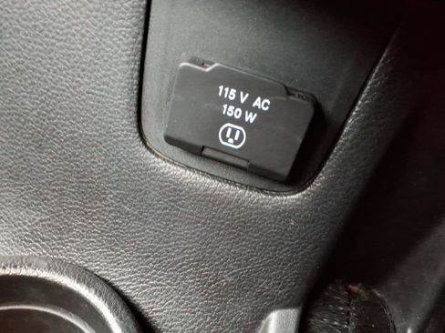 Used 2015 Jeep Wrangler Unlimited Sport w/ Quick Order Package 24S image 18