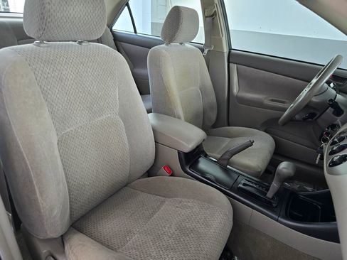 Used 2002 Toyota Camry LE image 23