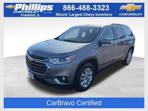 Used 2020 Chevrolet Traverse LT image 1