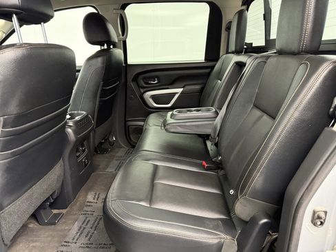 Used 2017 Nissan Titan SL image 46