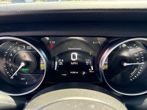 Used 2023 Jeep Wrangler Unlimited Sahara w/ Cold Weather Group AWD/4WD image 19