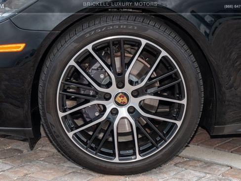 Used 2022 Porsche Panamera Platinum Edition RWD image 39