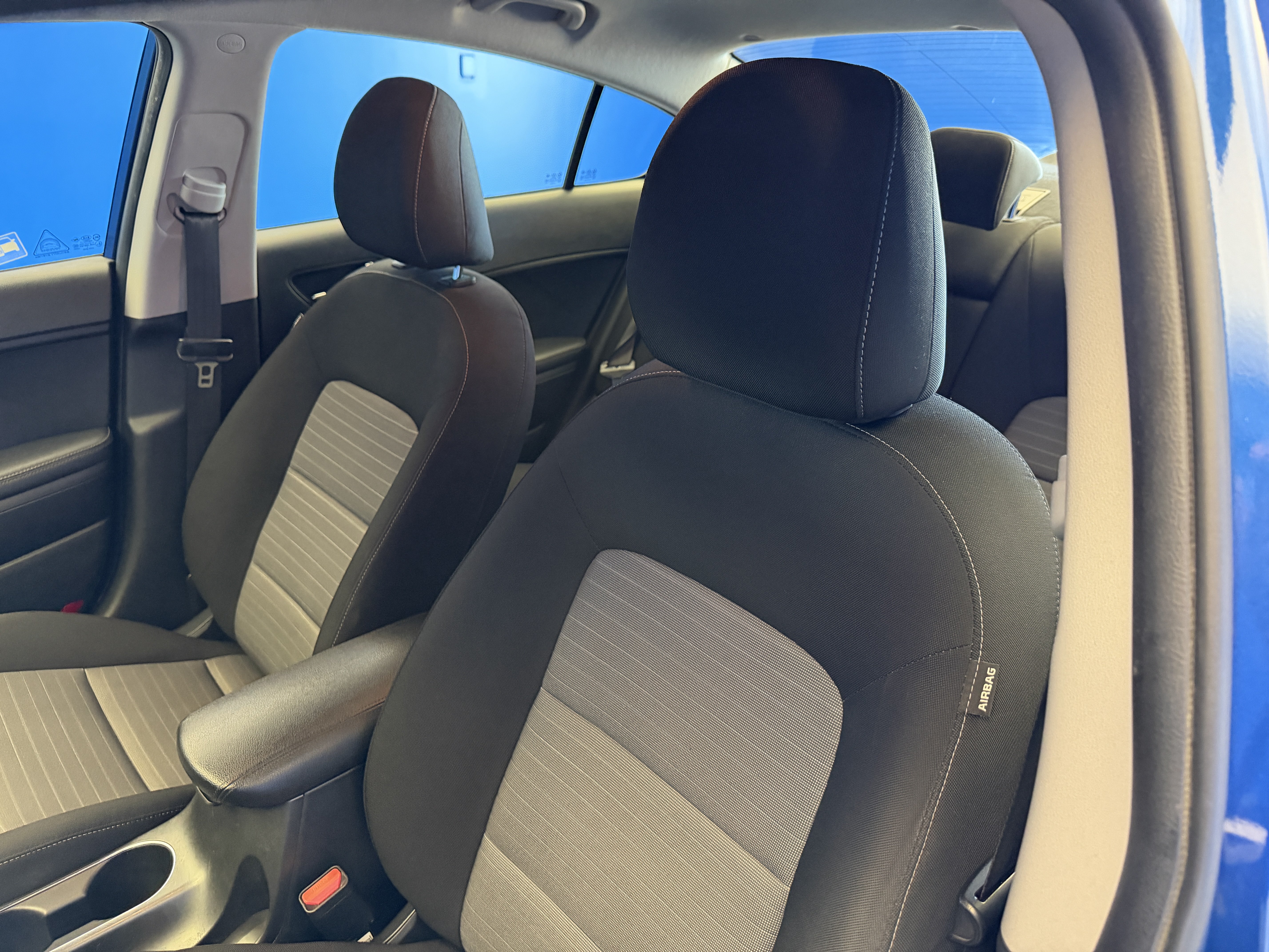 Used 2015 Kia Forte EX FWD image 12
