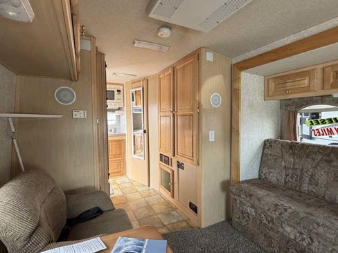 Used 2006 Ford E-450 and Econoline 450 RWD image 17