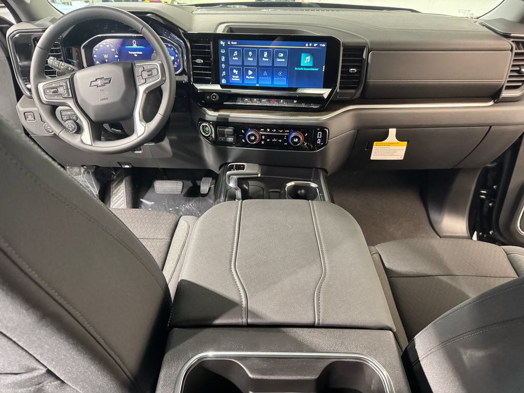 New 2026 Chevrolet Silverado 1500 RST AWD/4WD image 13
