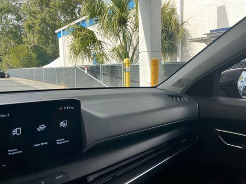 Used 2025 Kia K4 LXS image 35