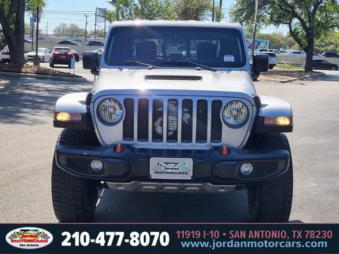 Used 2022 Jeep Gladiator Mojave w/ Cold Weather Group image 8