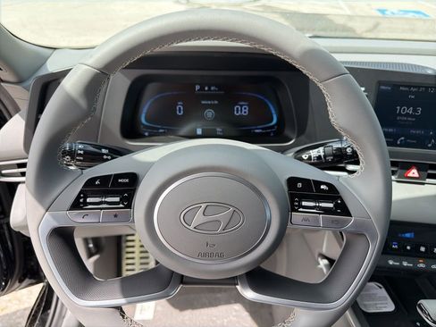 New 2026 Hyundai Elantra Sport FWD image 20