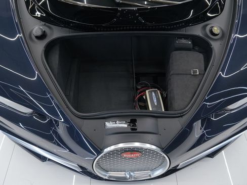 Used 2020 Bugatti Chiron AWD/4WD image 45