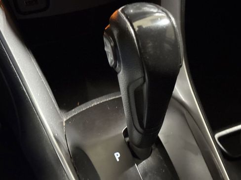 Used 2020 Chevrolet Trax LS FWD image 17