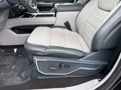 Used 2023 Ford F250 Limited w/ FX4 Off-Road Package image 11