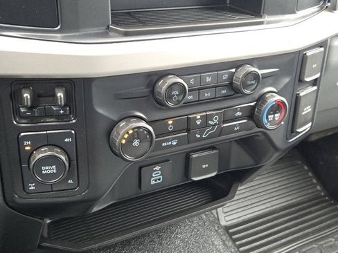 Used 2024 Ford F350 XLT w/ FX4 Off-Road Package image 26