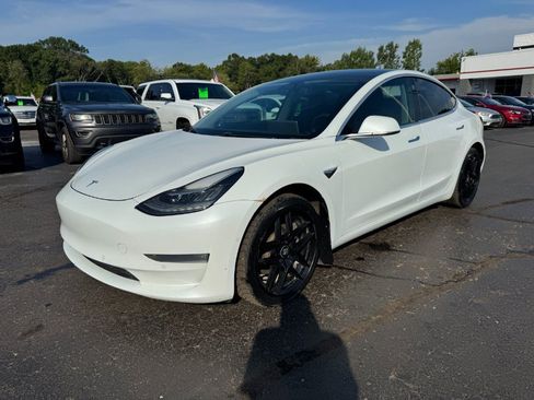 Used 2019 Tesla Model 3 Performance AWD/4WD image 1