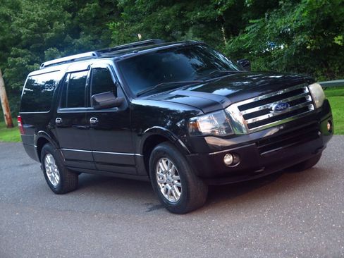 Used 2013 Ford Expedition EL Limited AWD/4WD image 26