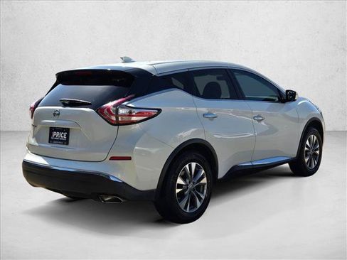Used 2018 Nissan Murano S FWD image 5