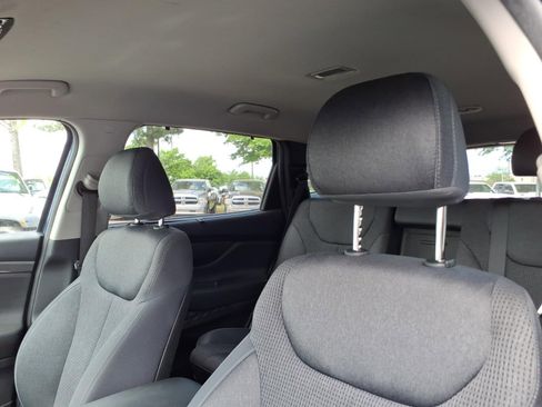 Used 2022 Hyundai Santa Fe SEL w/ Convenience Package FWD image 17