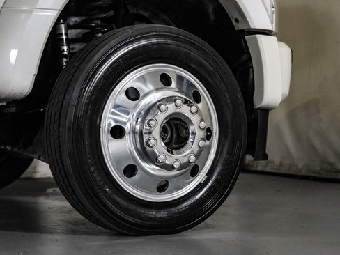 Used 2021 Ford F450 Platinum w/ FX4 Off-Road Package image 62