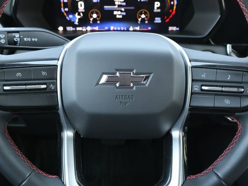 Used 2025 Chevrolet Colorado Z71 image 31