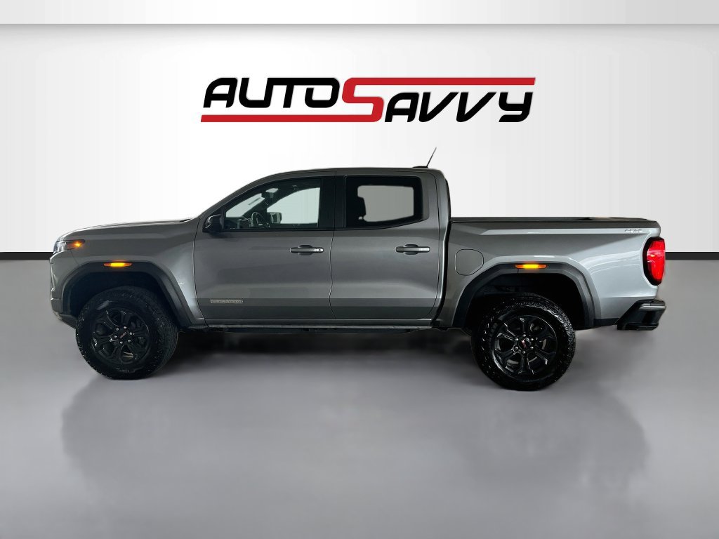 Used 2025 GMC Canyon Elevation w/ Technology Package AWD/4WD image 4