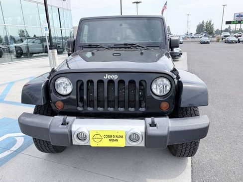 Used 2013 Jeep Wrangler Unlimited Sahara w/ Trailer Tow Group AWD/4WD image 7