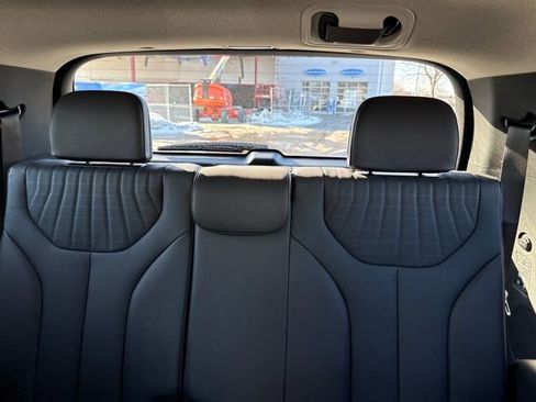 Used 2025 Hyundai Palisade Limited AWD/4WD image 25