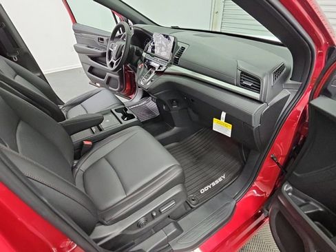 New 2026 Honda Odyssey Sport-L image 37
