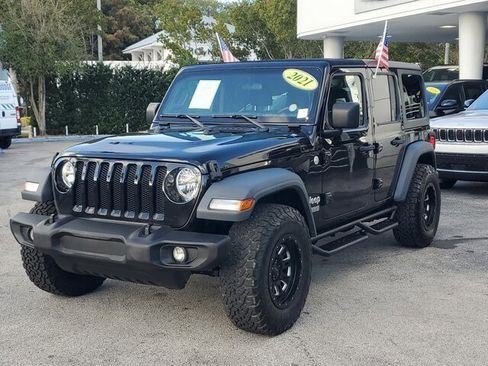 Used 2021 Jeep Wrangler Unlimited Sport image 3