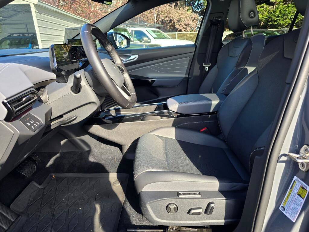 Used 2023 Volkswagen ID.4 Pro S AWD/4WD image 20