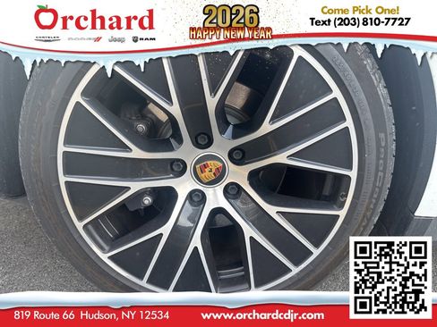 Used 2021 Porsche Taycan Base image 32
