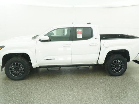 New 2026 Toyota Tacoma SR5 image 9