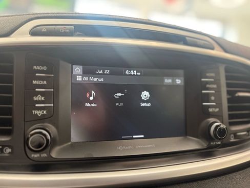 Used 2019 Kia Sorento EX AWD/4WD image 34