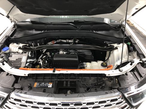 Used 2021 Ford Explorer Limited w/ Hybrid Equipment Group 310A AWD/4WD image 6