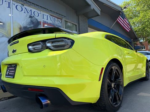 Used 2019 Chevrolet Camaro SS w/ Black Appearance Package RWD image 3