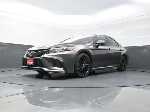Used 2022 Toyota Camry XSE AWD/4WD image 46