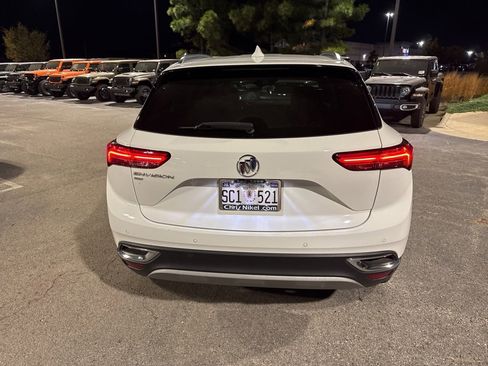 Used 2023 Buick Envision Essence image 3