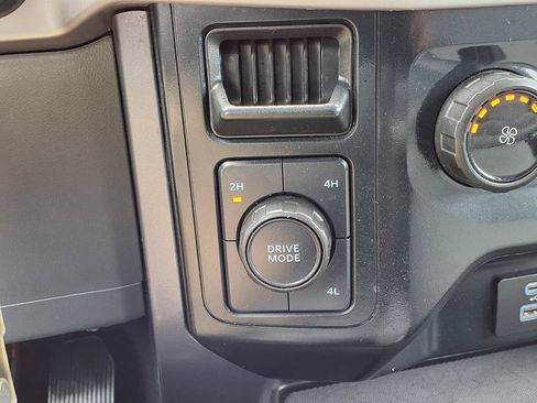 Used 2023 Ford F150 XLT AWD/4WD image 13