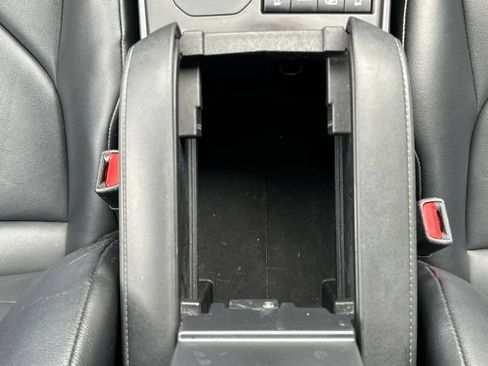 Used 2021 Toyota Highlander XLE AWD/4WD image 63