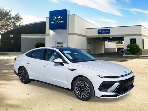 New 2026 Hyundai Sonata SEL FWD image 1