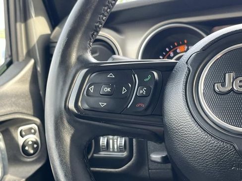Certified 2018 Jeep Wrangler Unlimited Sport S AWD/4WD image 38