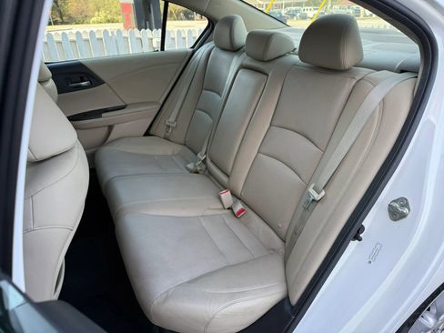Used 2014 Honda Accord EX-L image 26