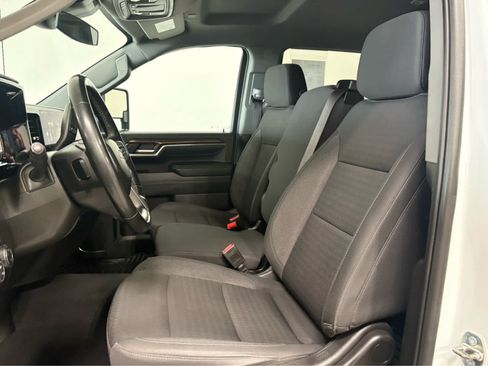 Used 2024 Chevrolet Silverado 3500 LT AWD/4WD image 14