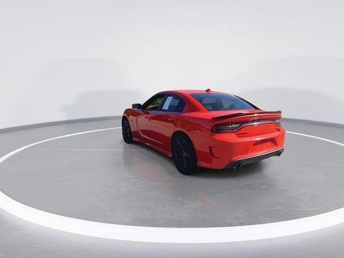 Used 2022 Dodge Charger R/T w/ Plus Group RWD image 9