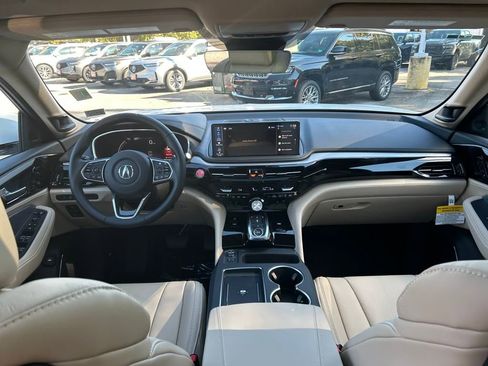 New 2026 Acura MDX SH-AWD image 25